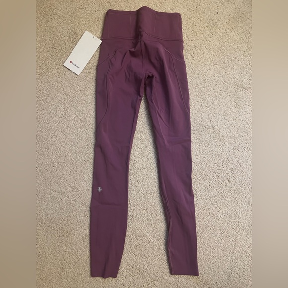 Fast and free lululemon’s - Picture 3 of 4